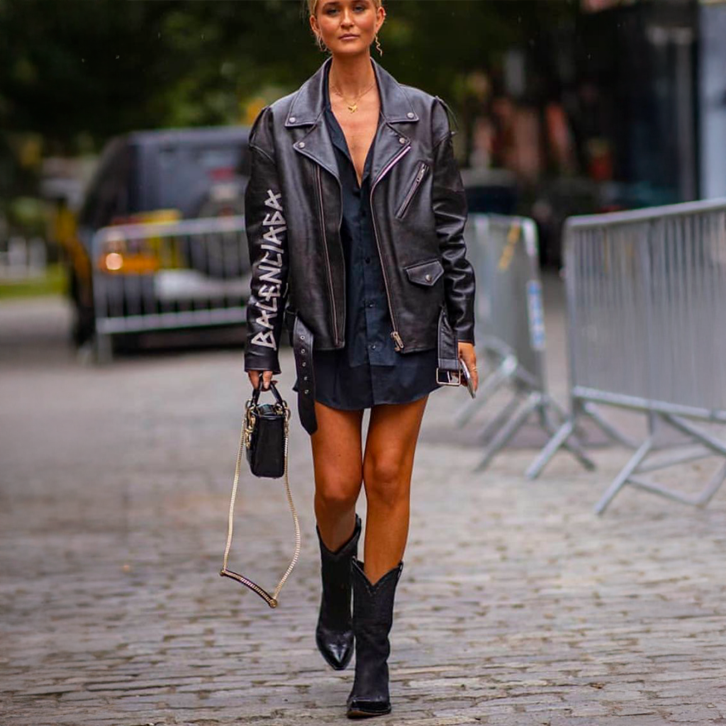 Look Rocker: Bota country preta com jaqueta de couro